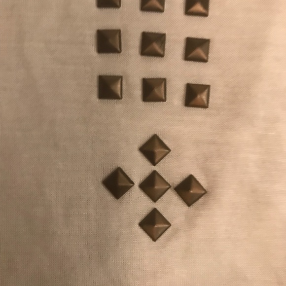 Like new rock and republic shirt - Picture 3 of 4